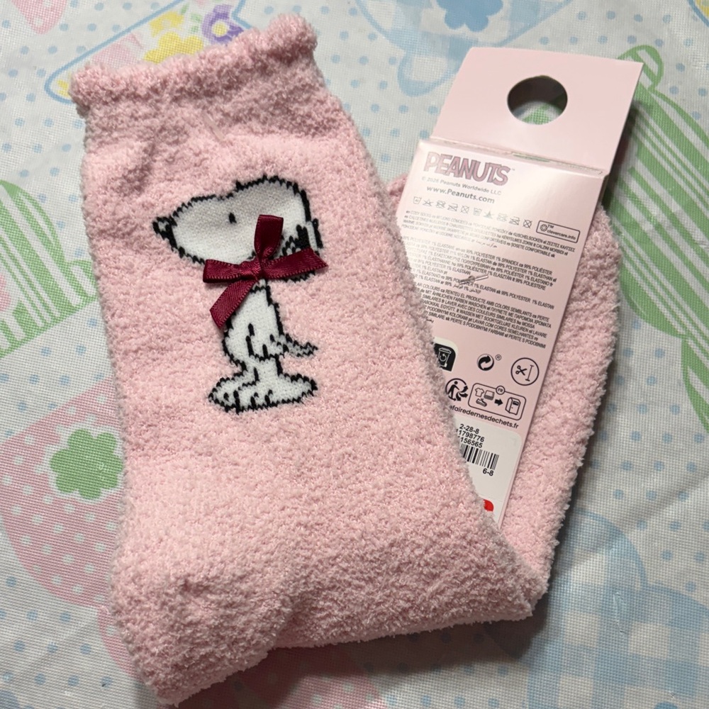 Peanuts snoopy Womens Cosy  Socks - Picture 2 of 3